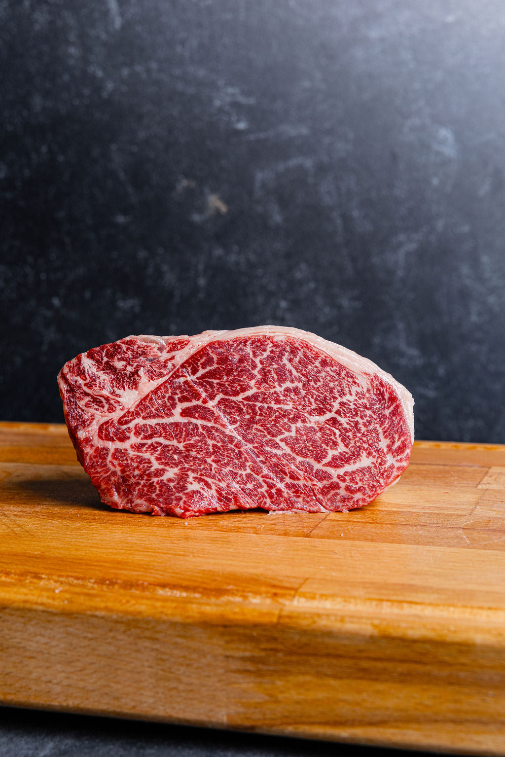 Wagyu A5 Tenderloin (Filet Mignon) M/S 11-12